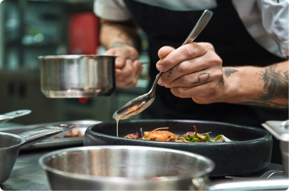 What Sets Dinner with a Chef Apart from Restaurant Catering